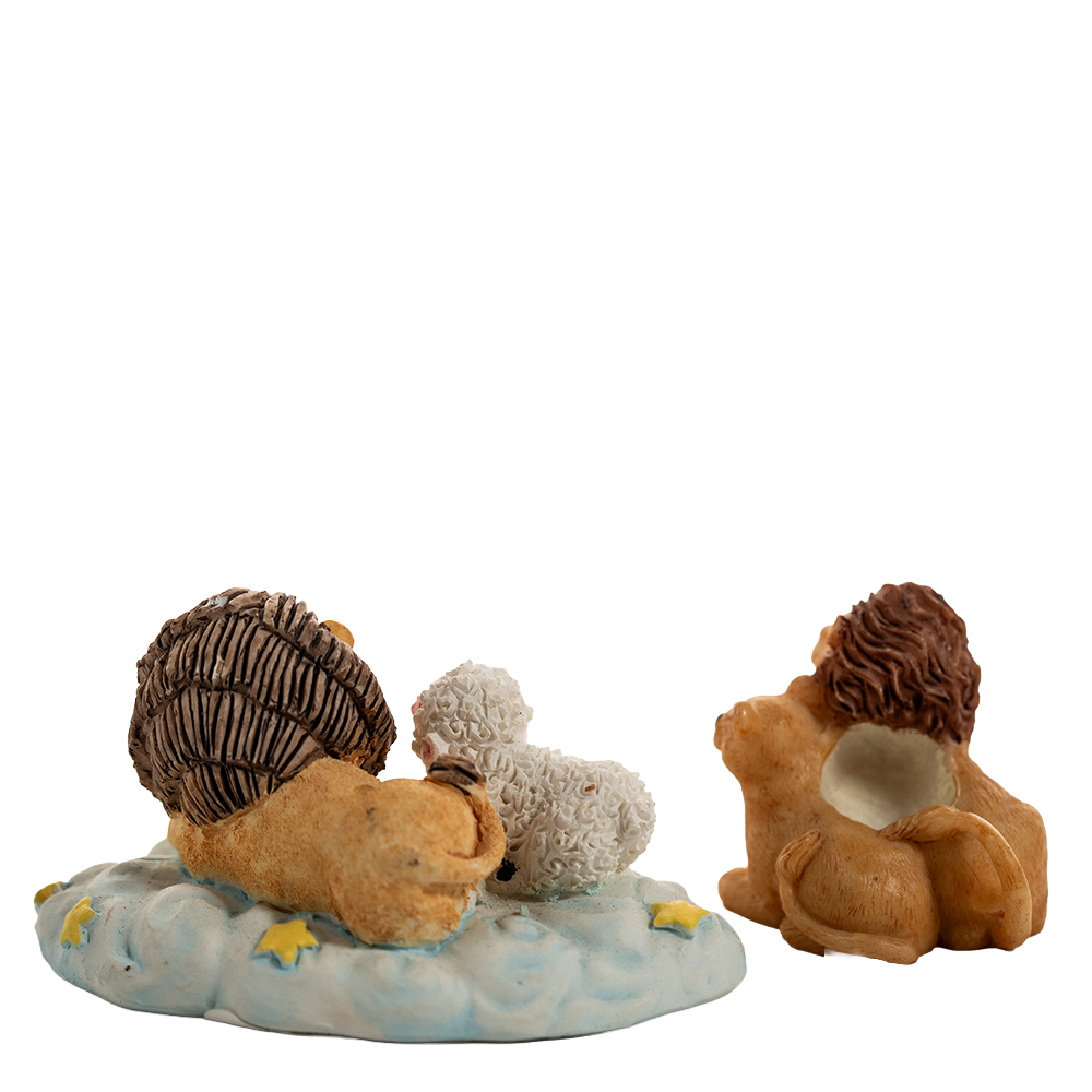 Pair of Figurines – Lion & Lamb Cloud Scene and Lion with Dog
