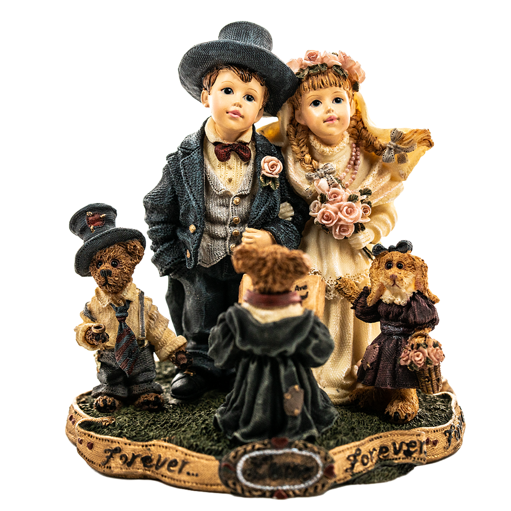 Boyds Yesterday’s Child “Love Is Forever” – 1999 Celebration Series Figurine