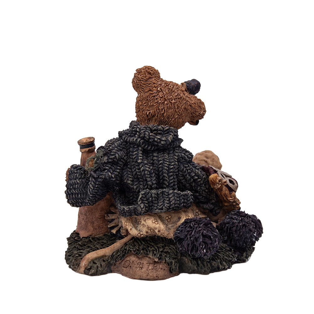 Boyds Resin Bailey the Cheerleader Figurine – Bearstone Collection