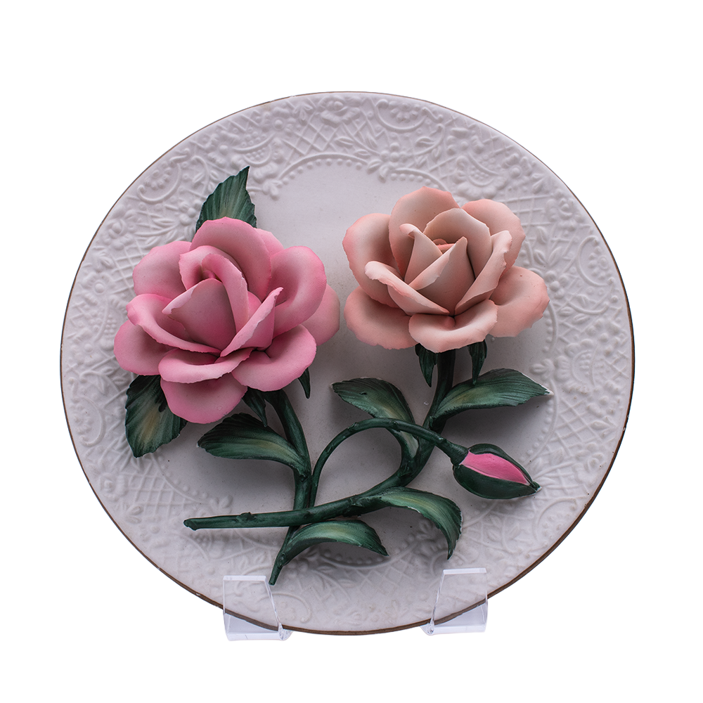 Assiette en biscuit « Roses de Capodimonte » Franklin Mint – Italie