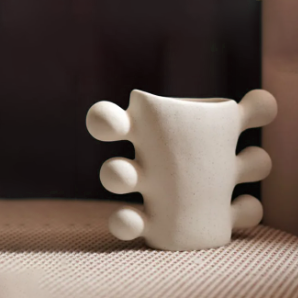 Alma Ceramic Vase — Neutral Finish