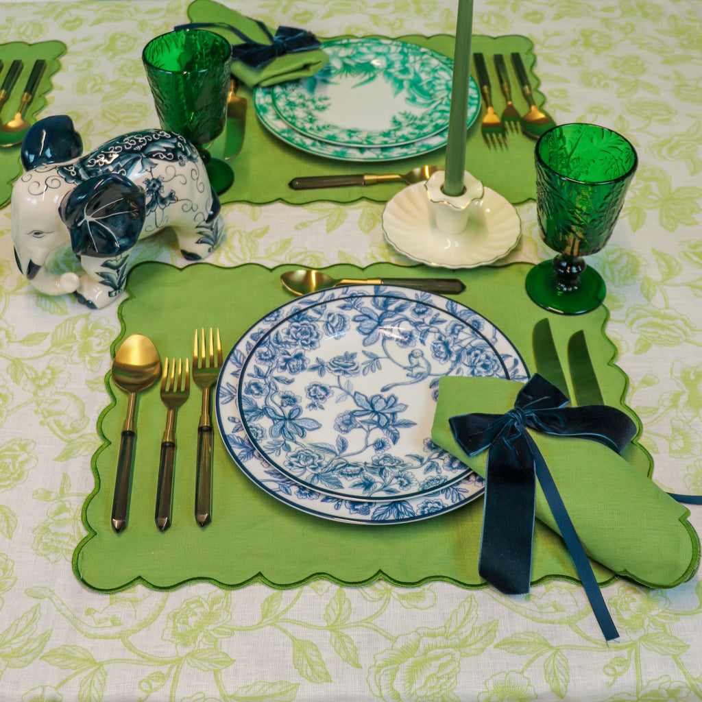 Botanic Imprinted Green Chalice – Set of 6