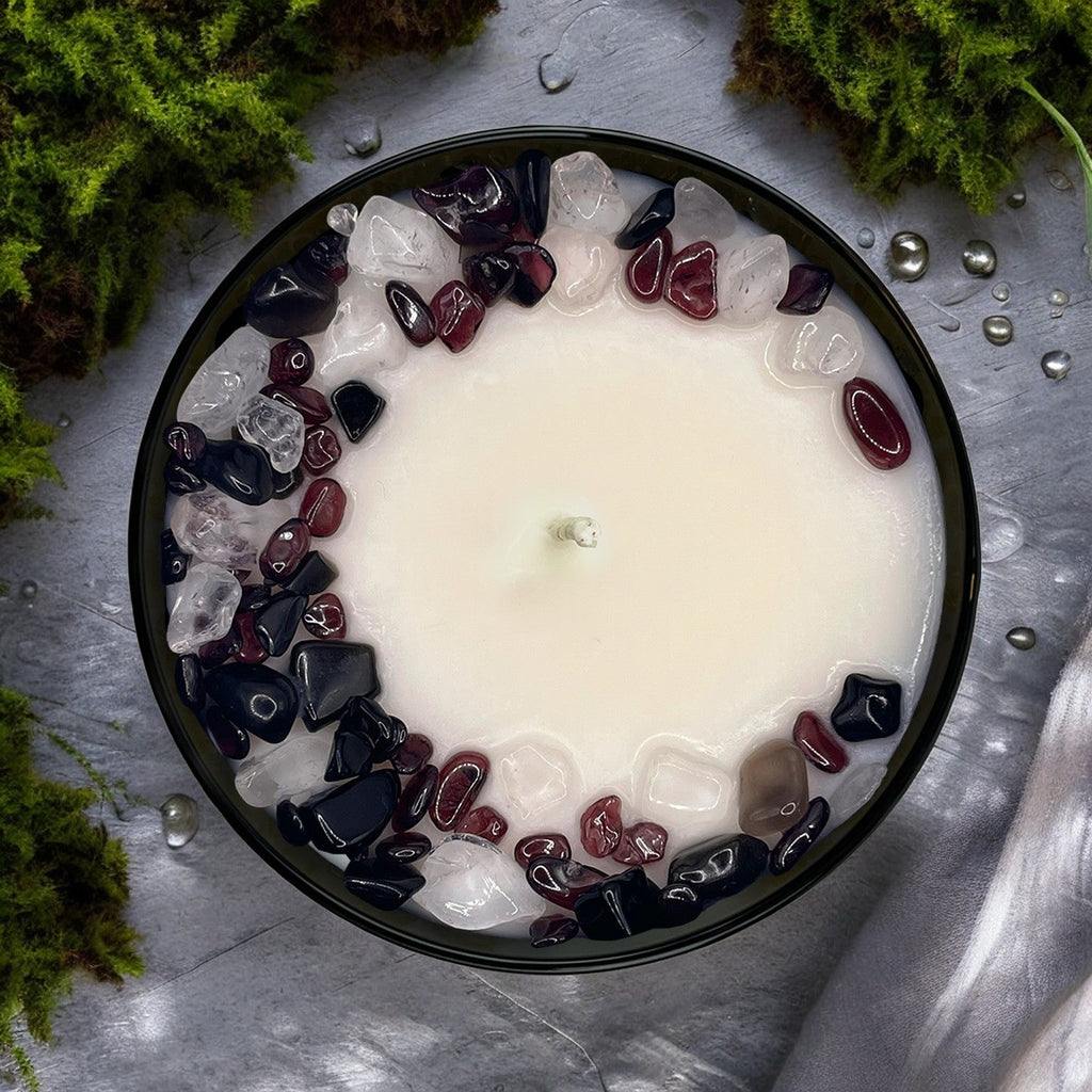 Capricornus Zodiac Crystal Candle — 10 oz