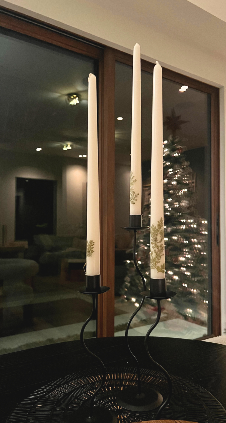 Curved Metal Taper Candle Holder — Black