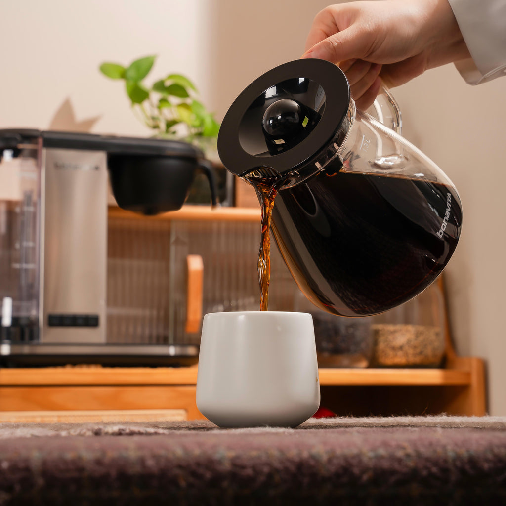 Enthusiast 8‑Cup Drip Coffee Brewer with 1.3L Thermal or Glass Carafe
