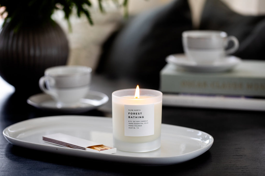 Bougie Signature Bain de Forêt – Sapin, Pin et Patchouli