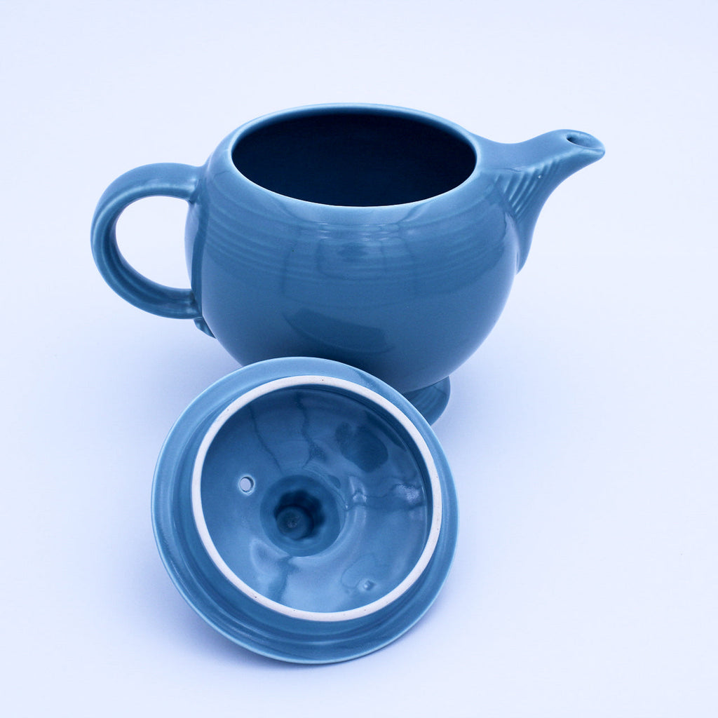 Théière Vintage Fiesta Turquoise – Anse en C – Homer Laughlin USA