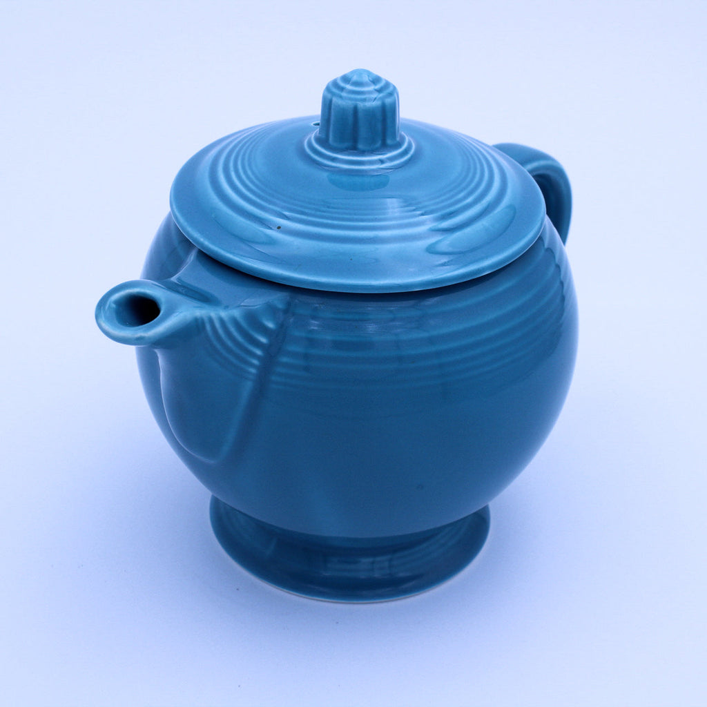 Théière Vintage Fiesta Turquoise – Anse en C – Homer Laughlin USA