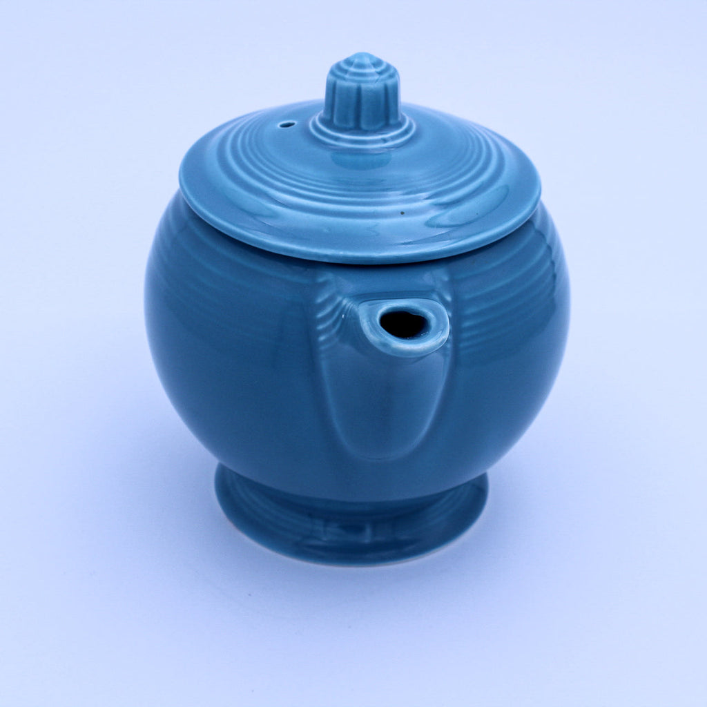 Théière Vintage Fiesta Turquoise – Anse en C – Homer Laughlin USA