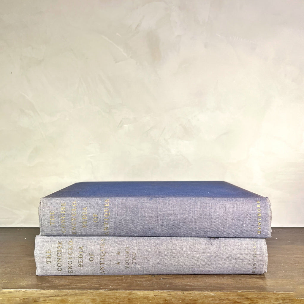 Ensemble relié bleu et doré — Tomes I et II (1955-1956)