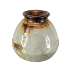 Handgefertigte Knospenvase – Gedämpfte blaugrüne und braune Tropfglasur