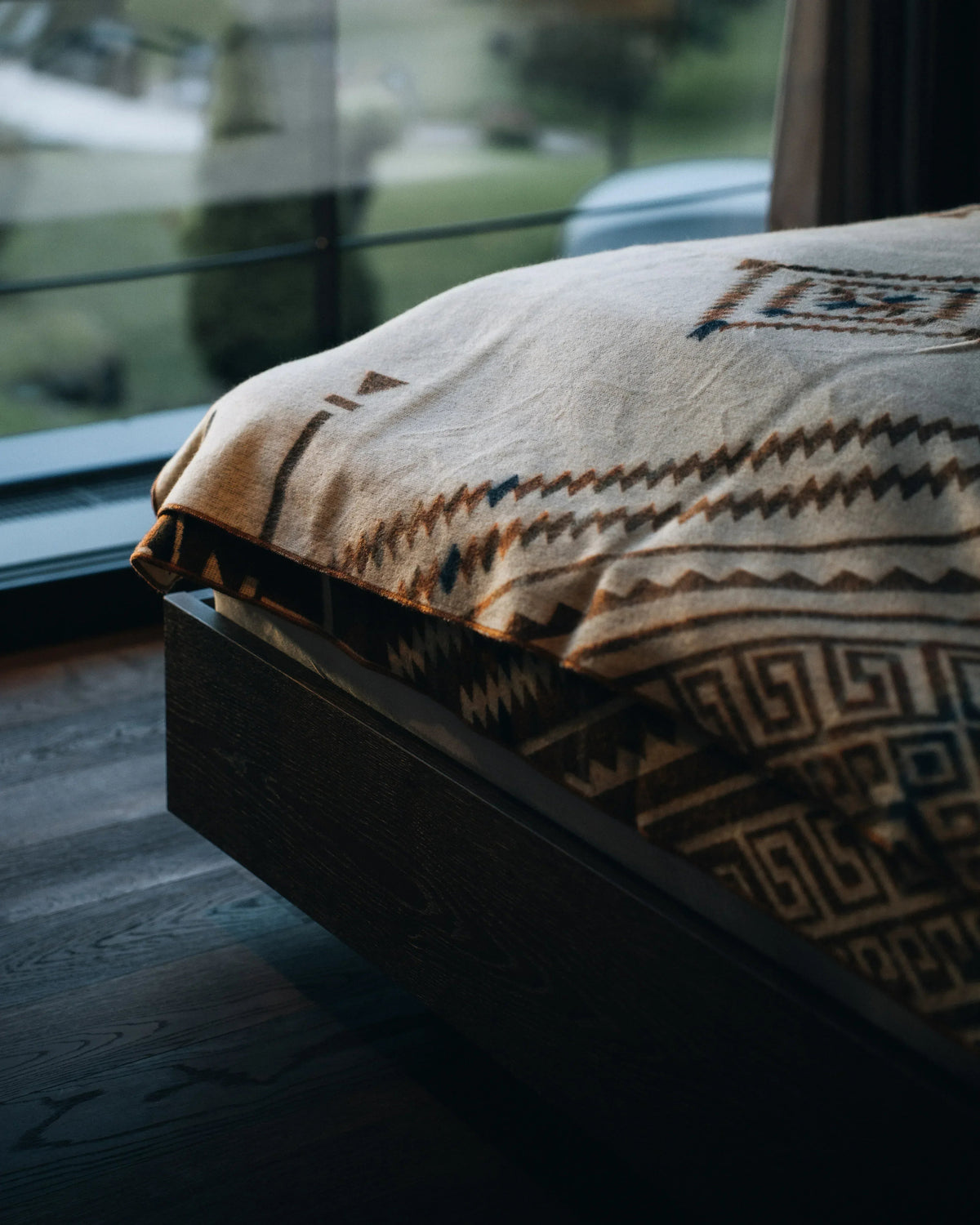 Achuar Blanket - 100% Recycled Acrylic