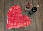 DaDa Bedding Luxuriöses Romantisches Valentinsherzförmiges Rotes Zierkissen – 16” x 14”
