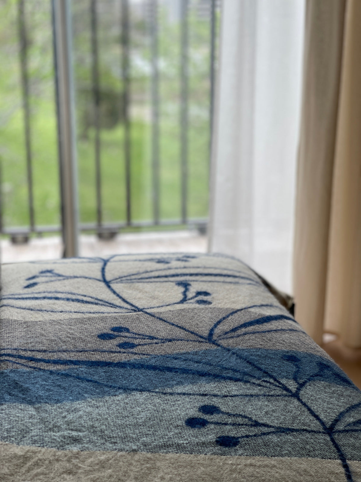 Sofia Throw Blanket - Breeze Colorway