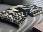 Awa Throw - Natural / Black
