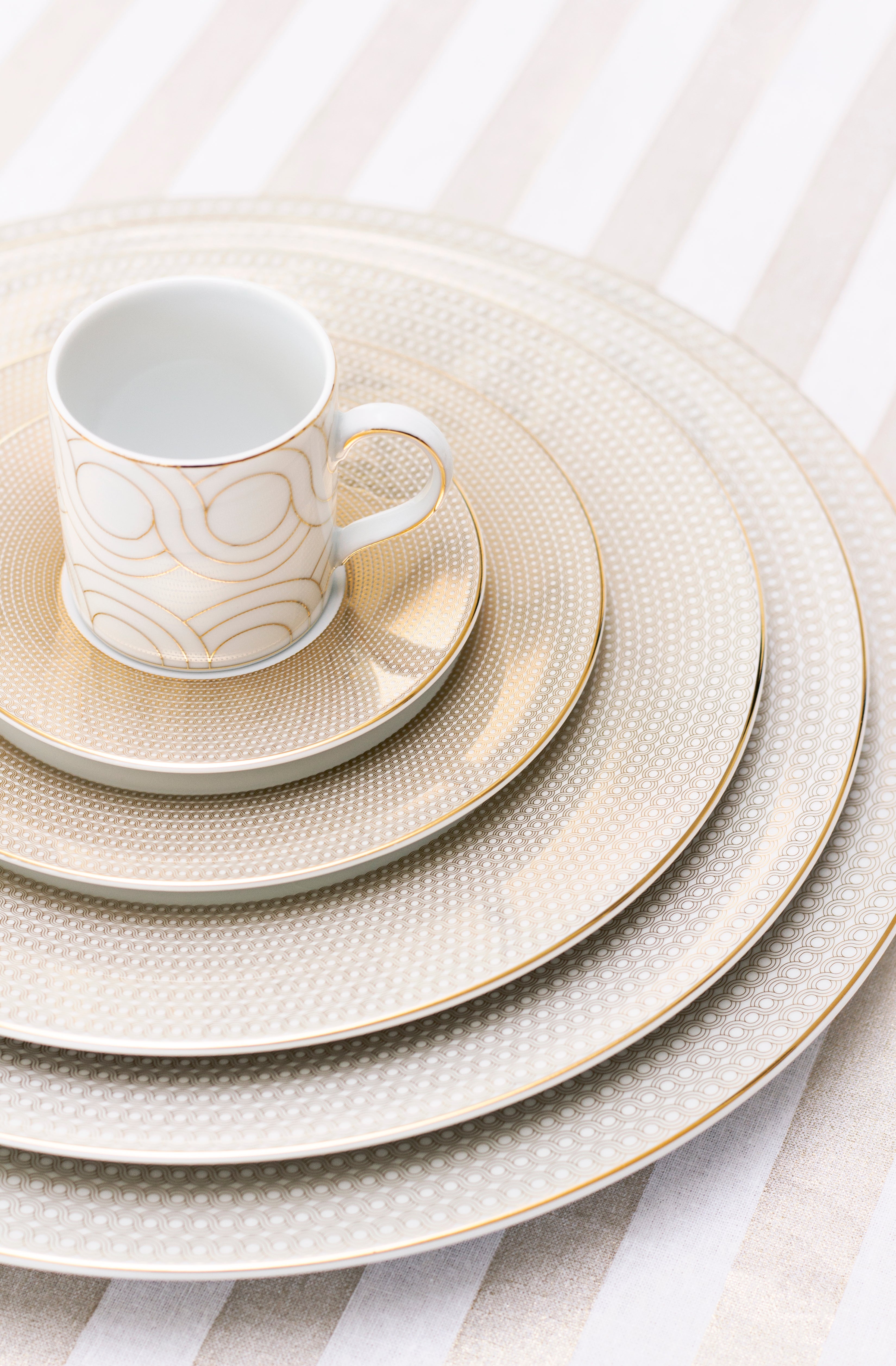 Infinity Espresso Cup + Saucer (Set of 4)