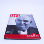 Life Magazine Mai 1948 Set — Churchills Die drohende Katastrophe Teil III–VI