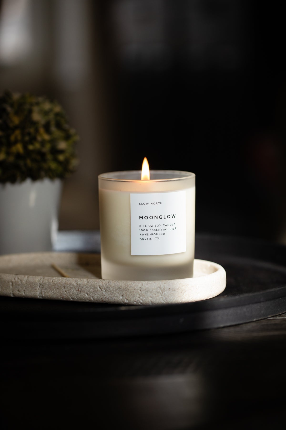 Moonglow Signature Candle – Patchouli, Cinnamon & Black Pepper