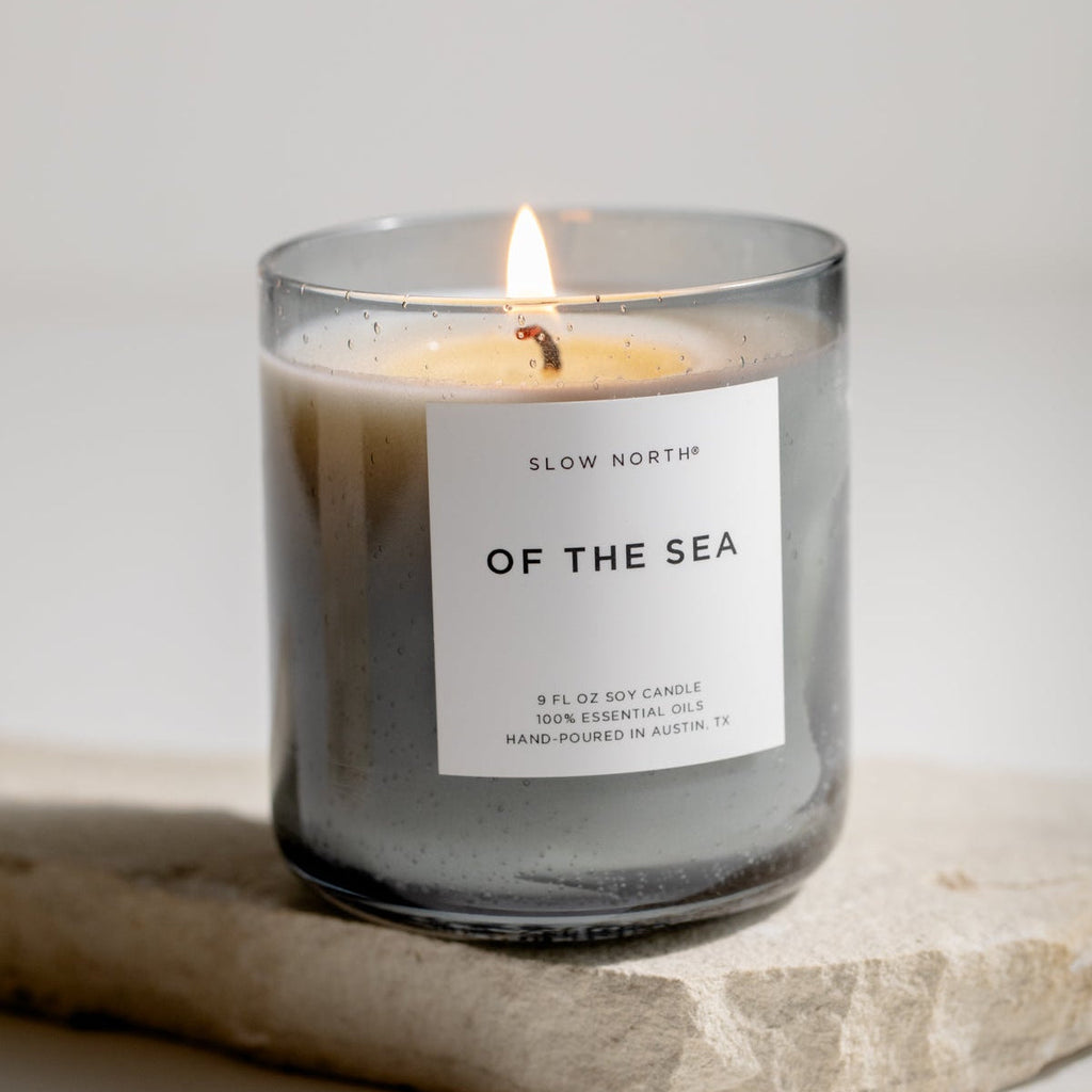 Bougie de spa "Of The Sea" – Eucalyptus, Lavande & Menthe Poivrée