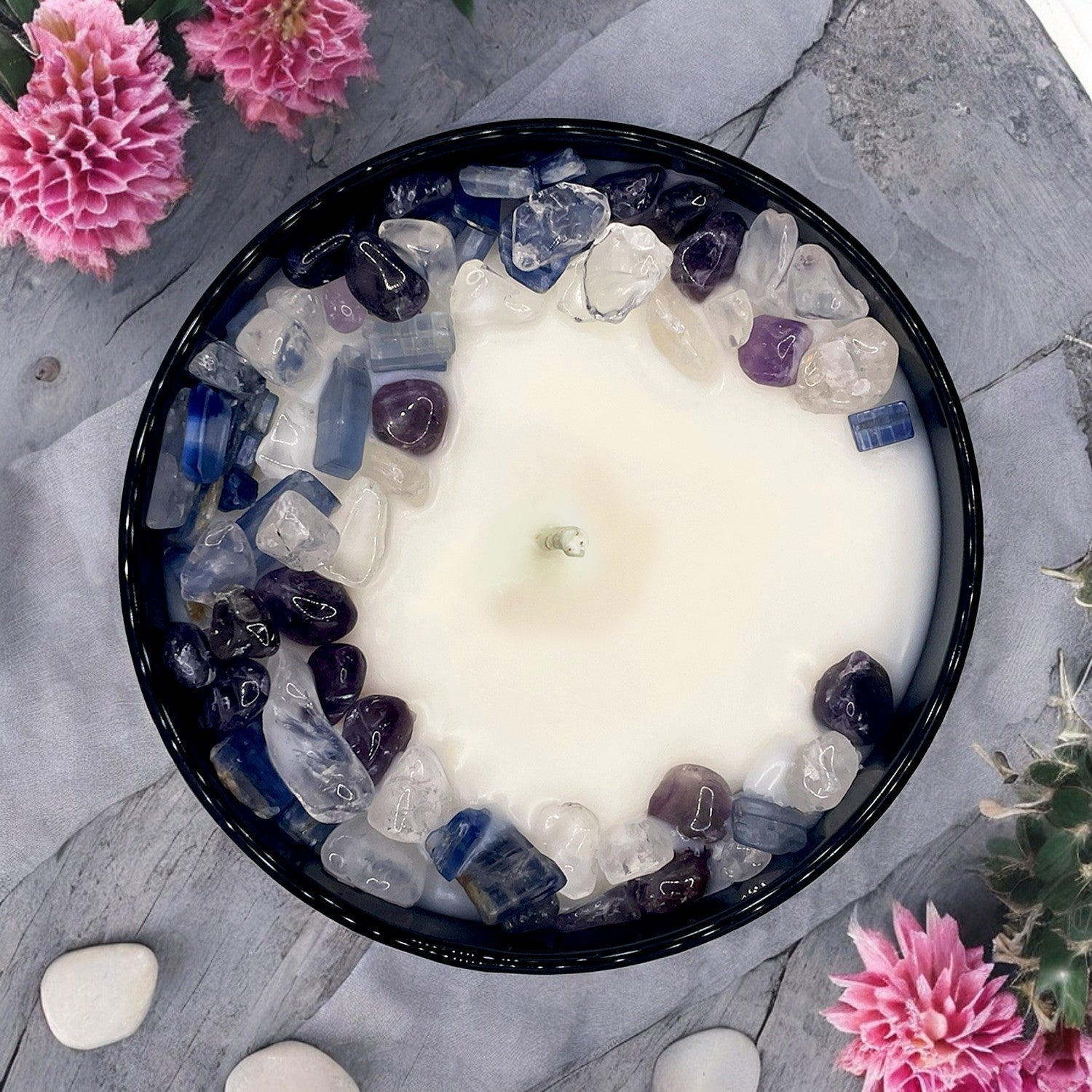 Pisces Zodiac Crystal Candle — 10 oz