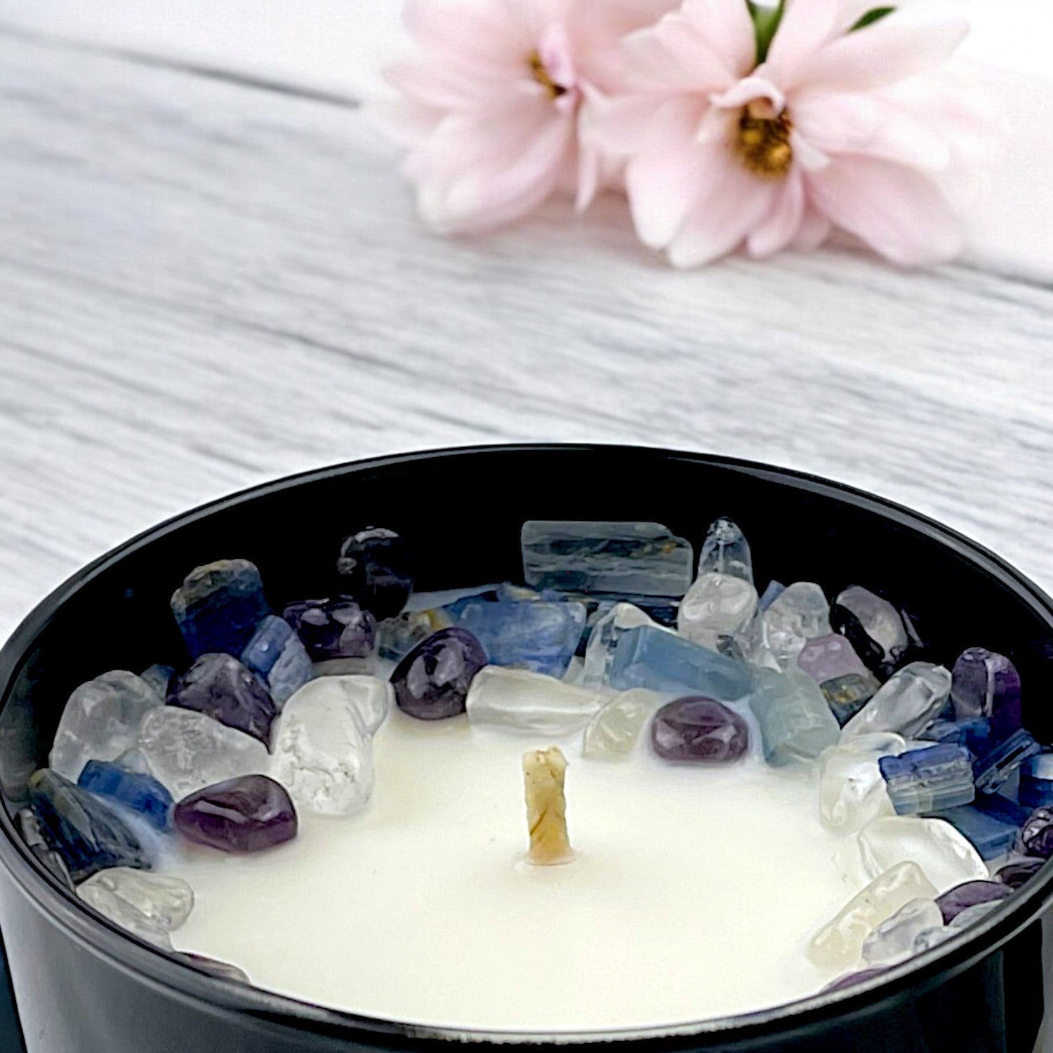 Pisces Zodiac Crystal Candle — 10 oz