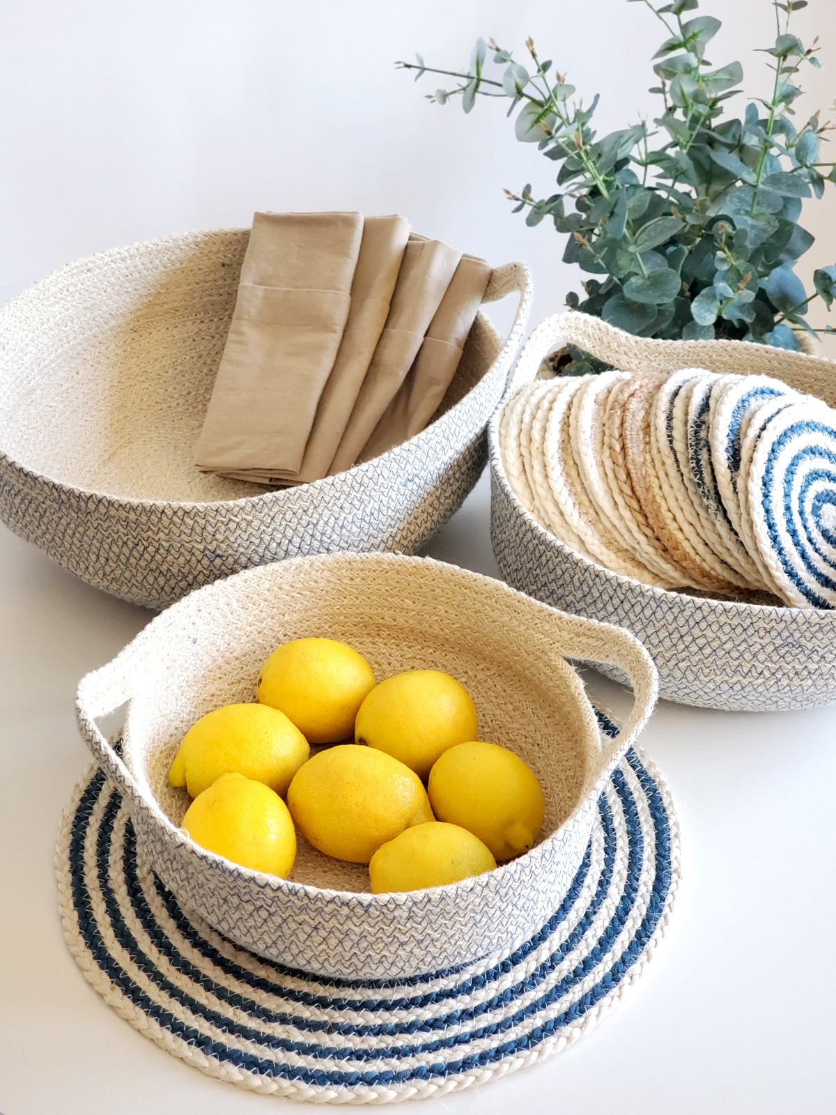 Kata Spiral Placemat – Blue & White (Set of 4)
