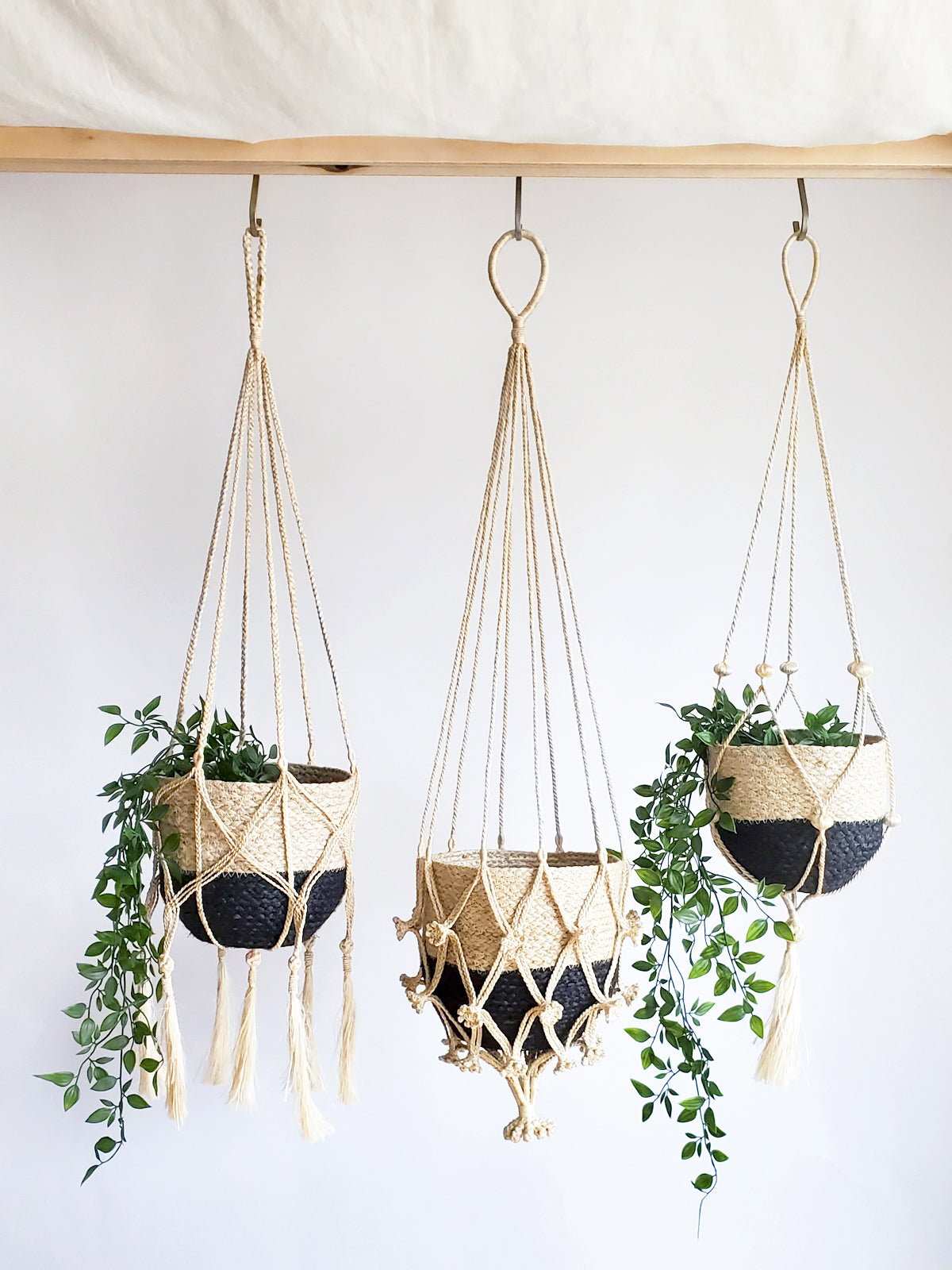 Shuly Jute Plant Hanger – Natural