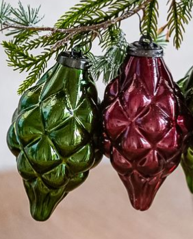 Green and Red Gingham Glass Ornaments - Set of 4