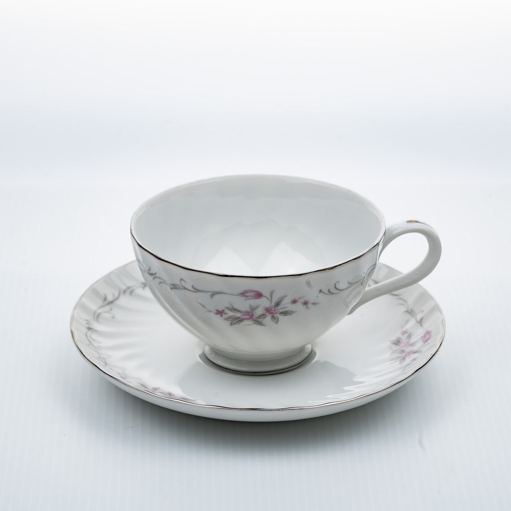 Gold Standard Pink Rose Dinnerware Set - 40-Piece Porcelain