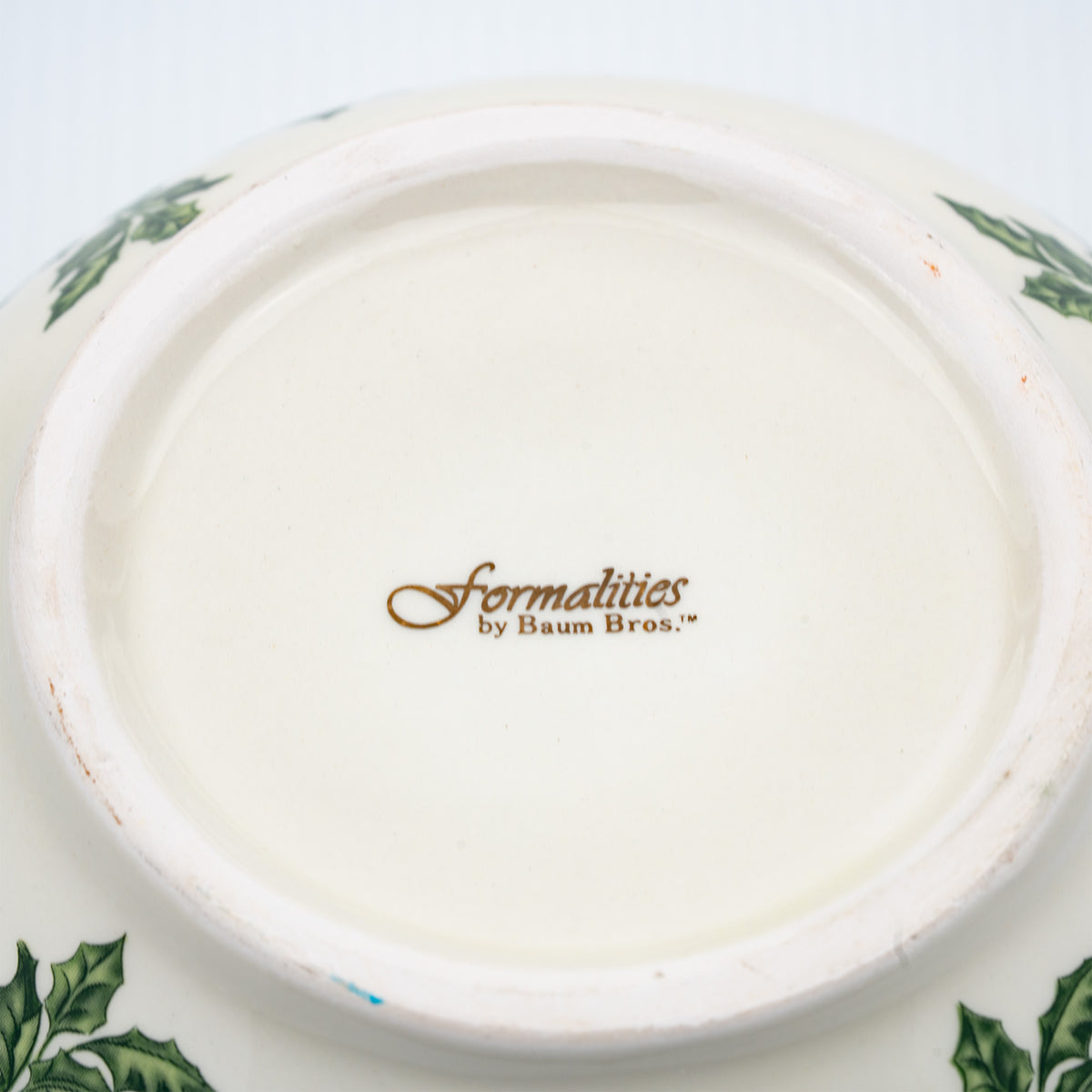 Baum Brothers Formalities Holly (Gold Trim) Pierced Bowl - Scalloped