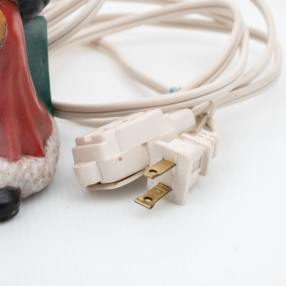 Santa Claus Figurine - Toggle Switch and Extension Cord
