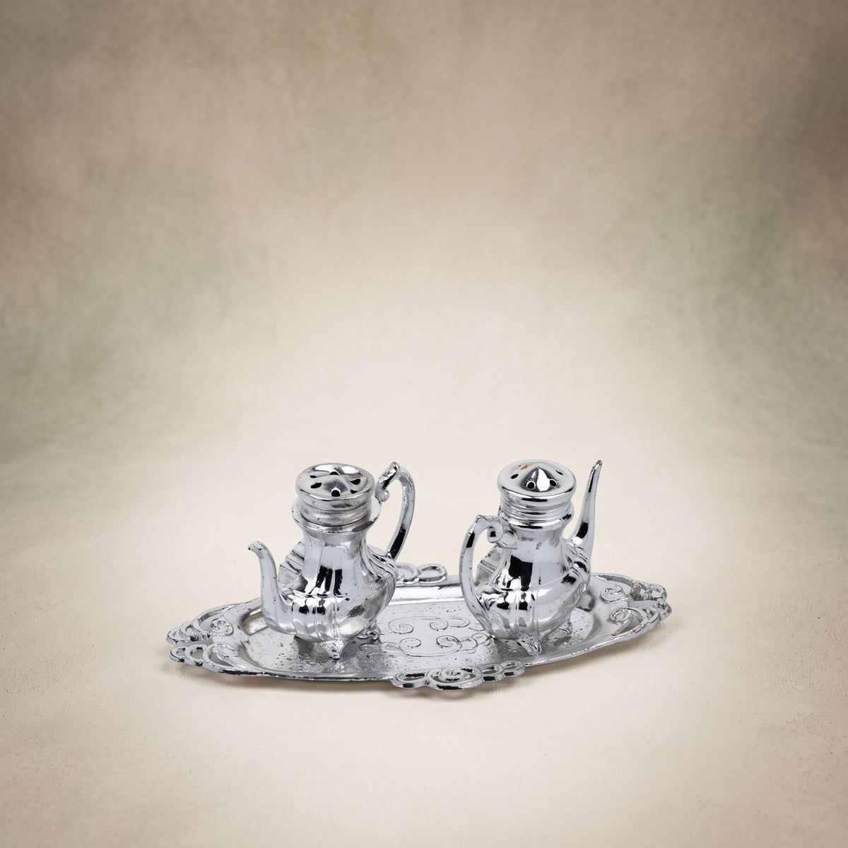 Teapot-Shaped Salt and Pepper Shaker Set - Ornate Oval Tray
