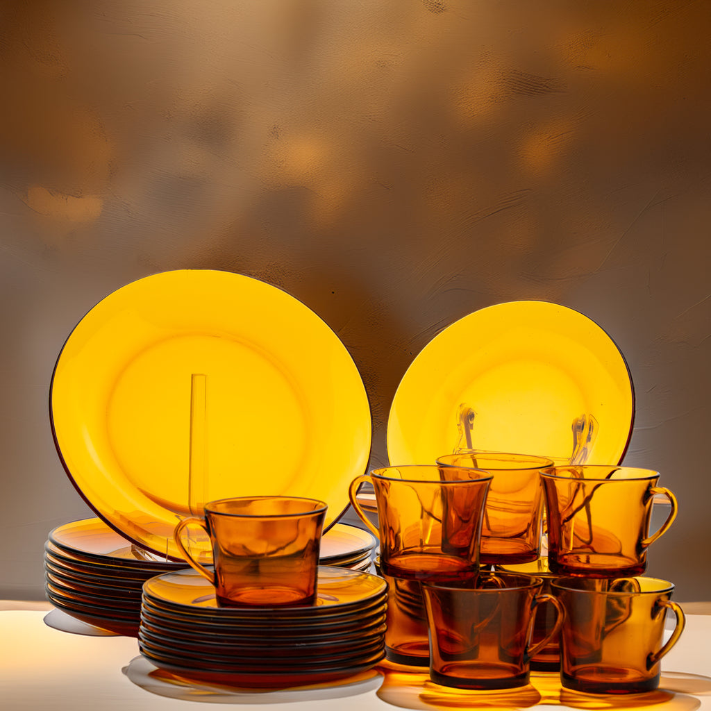 Duralex France Lys Amber Dinner Set – 32‑Piece Mid‑Century Service for Eight