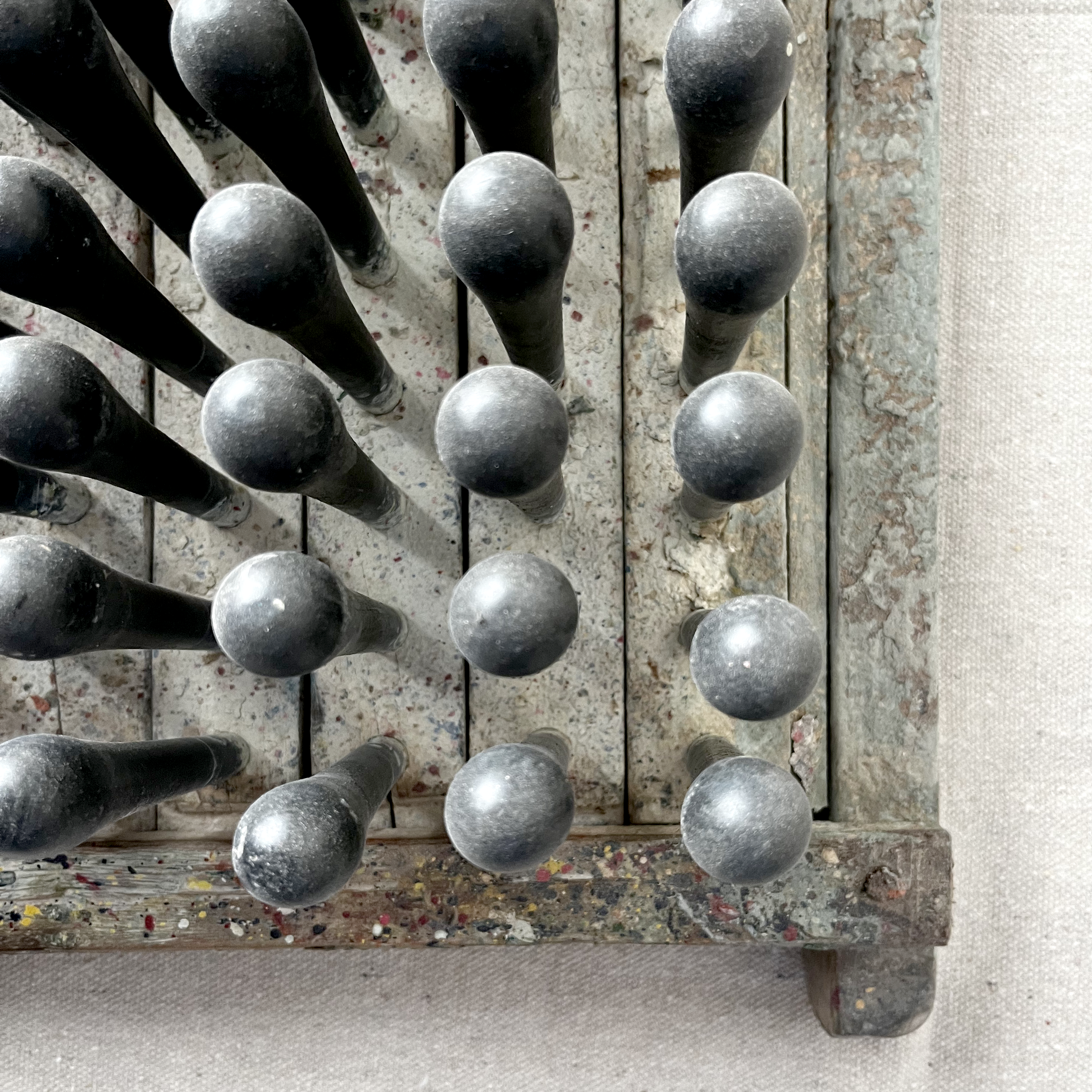 Balloon Mold Wall Art — Black