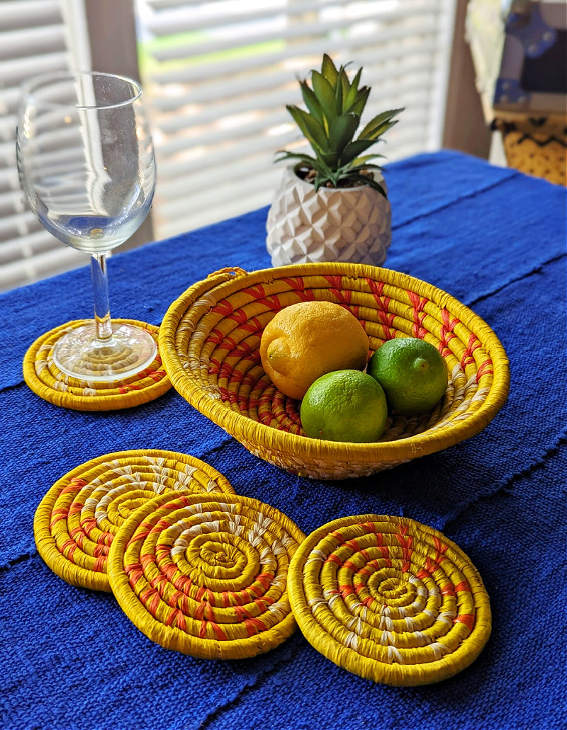 Petits paniers africains en raphia tressé - Plusieurs coloris