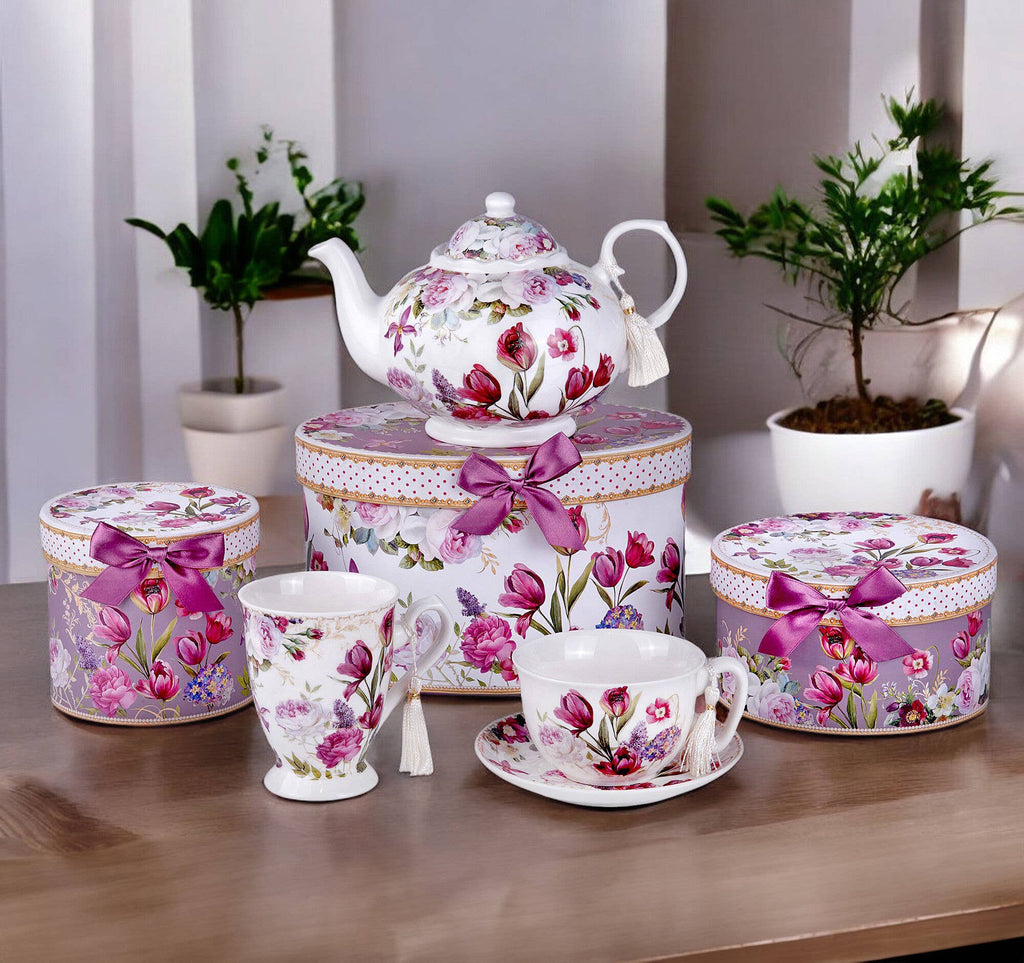 Tulips Porcelain Teapot in Gift Box – Floral Everyday Accent