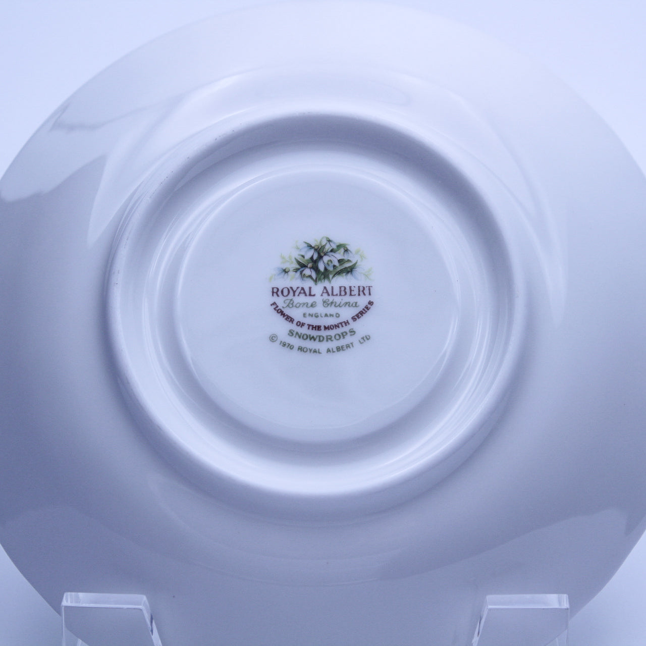 Royal Albert January Snowdrops Teacup and Saucer — Montrose