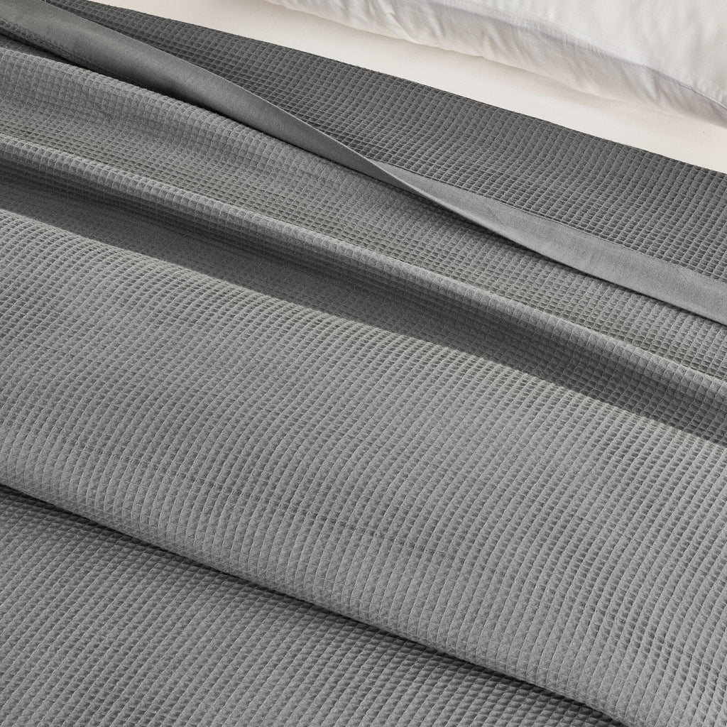 Great Bay Home Waffle Weave Cotton Blanket - Lightweight & Breathable