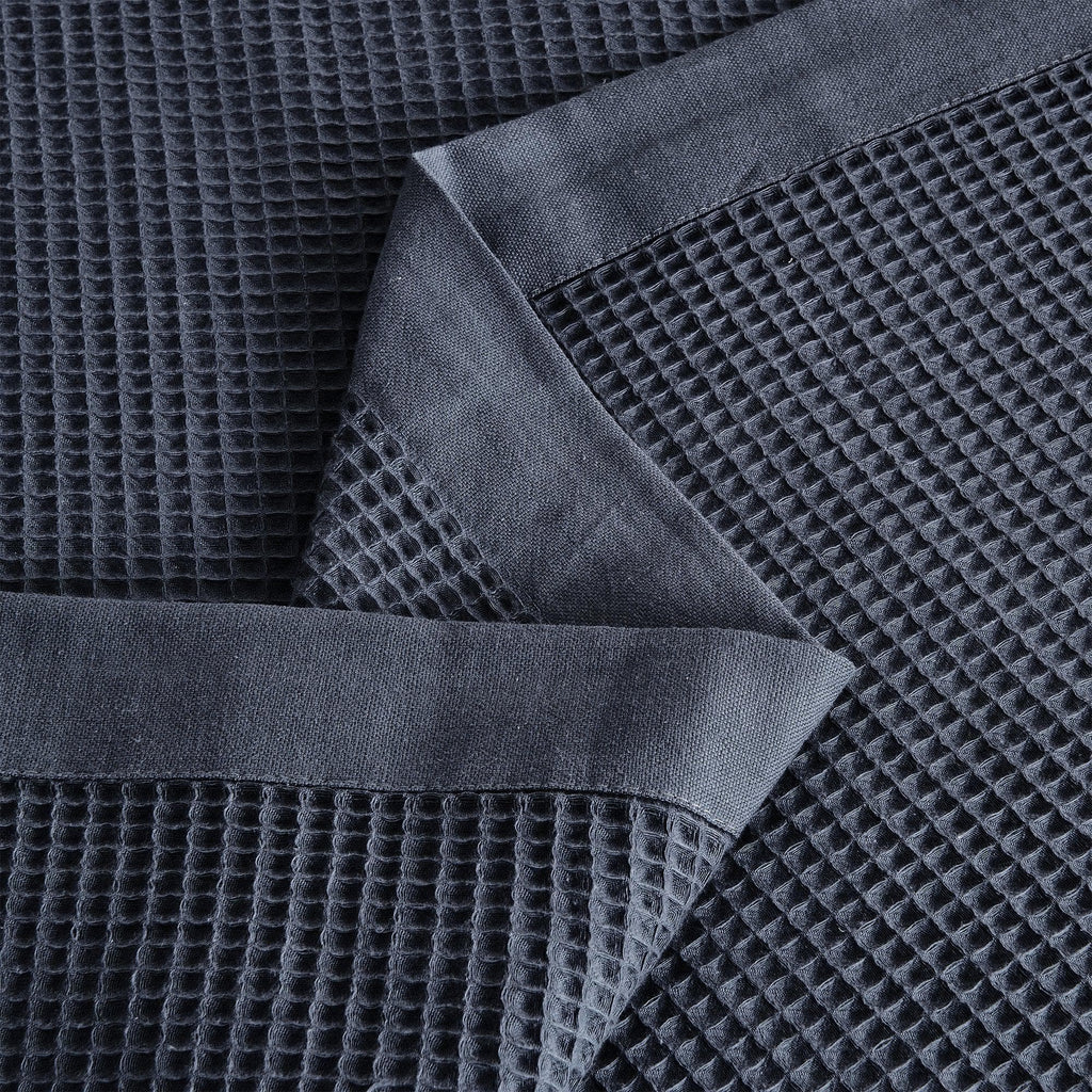 Great Bay Home Waffle Weave Cotton Blanket - Lightweight & Breathable