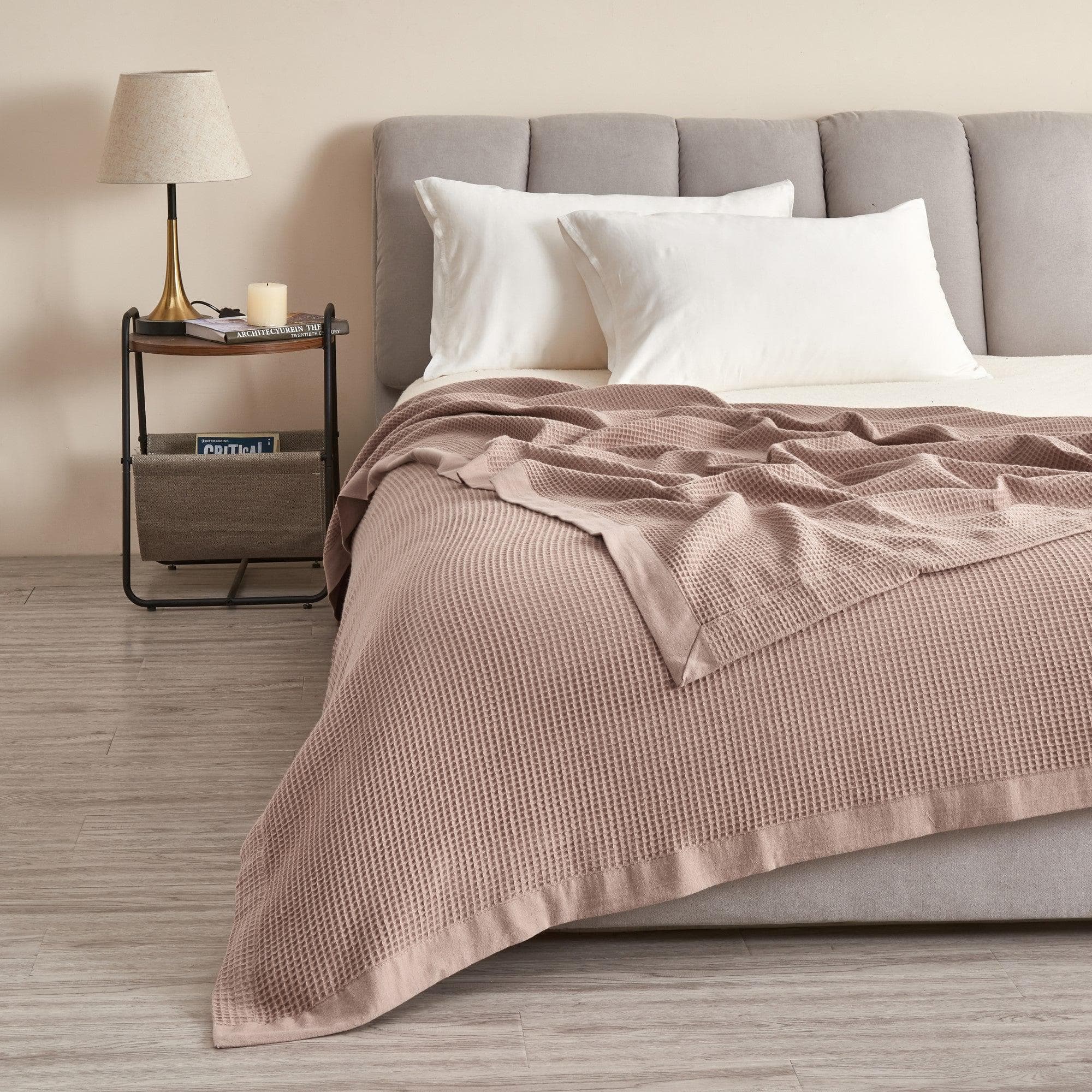 Great Bay Home Waffle Weave Cotton Blanket - Lightweight & Breathable