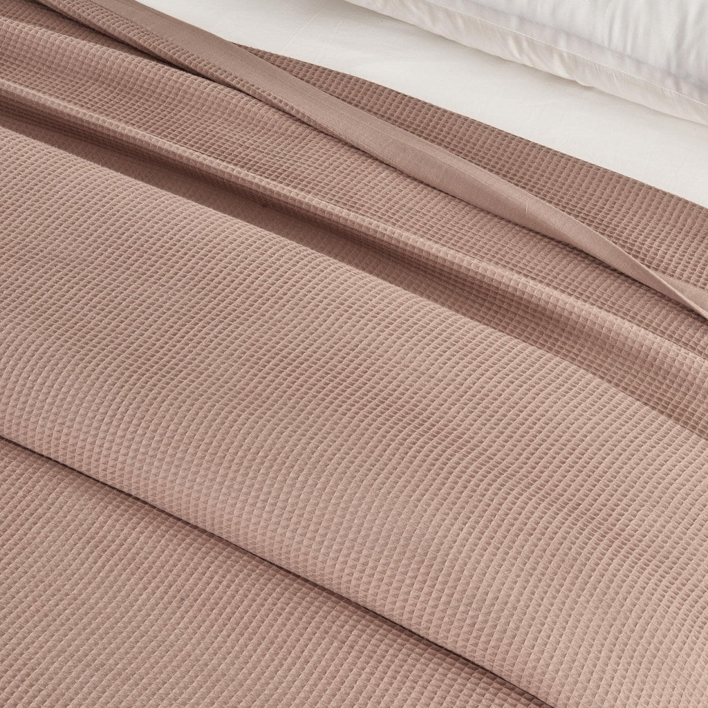 Great Bay Home Waffle Weave Cotton Blanket - Lightweight & Breathable