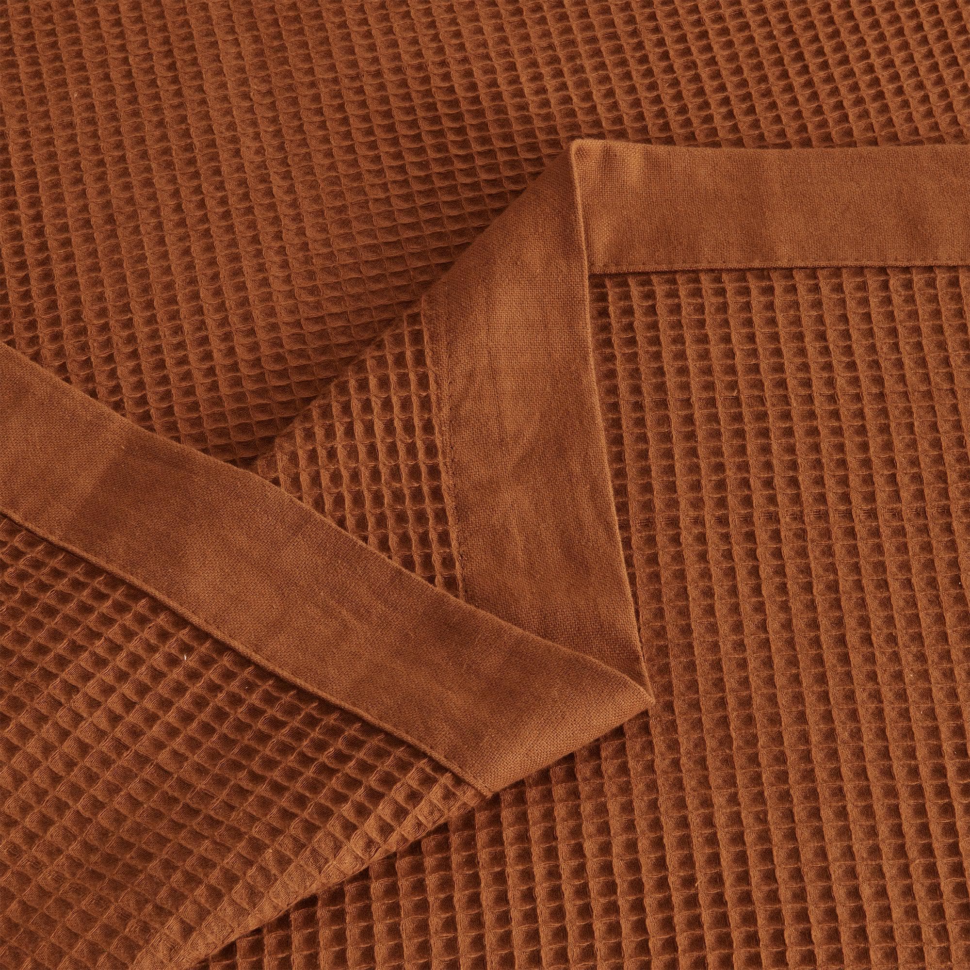 Great Bay Home Waffle Weave Cotton Blanket - Lightweight & Breathable