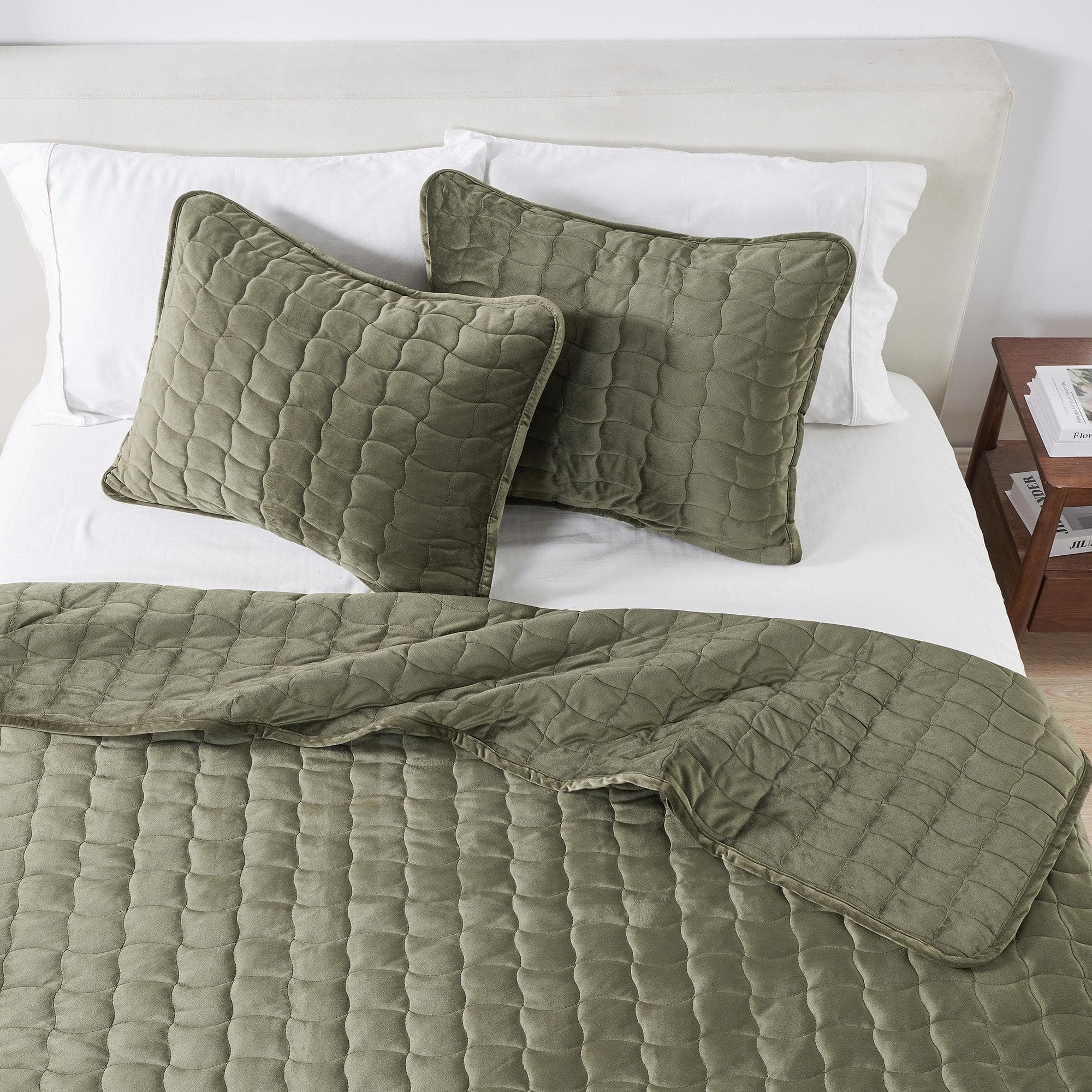 Samt-Steppdecken-Set mit Karosteppung – Kollektion Vivica