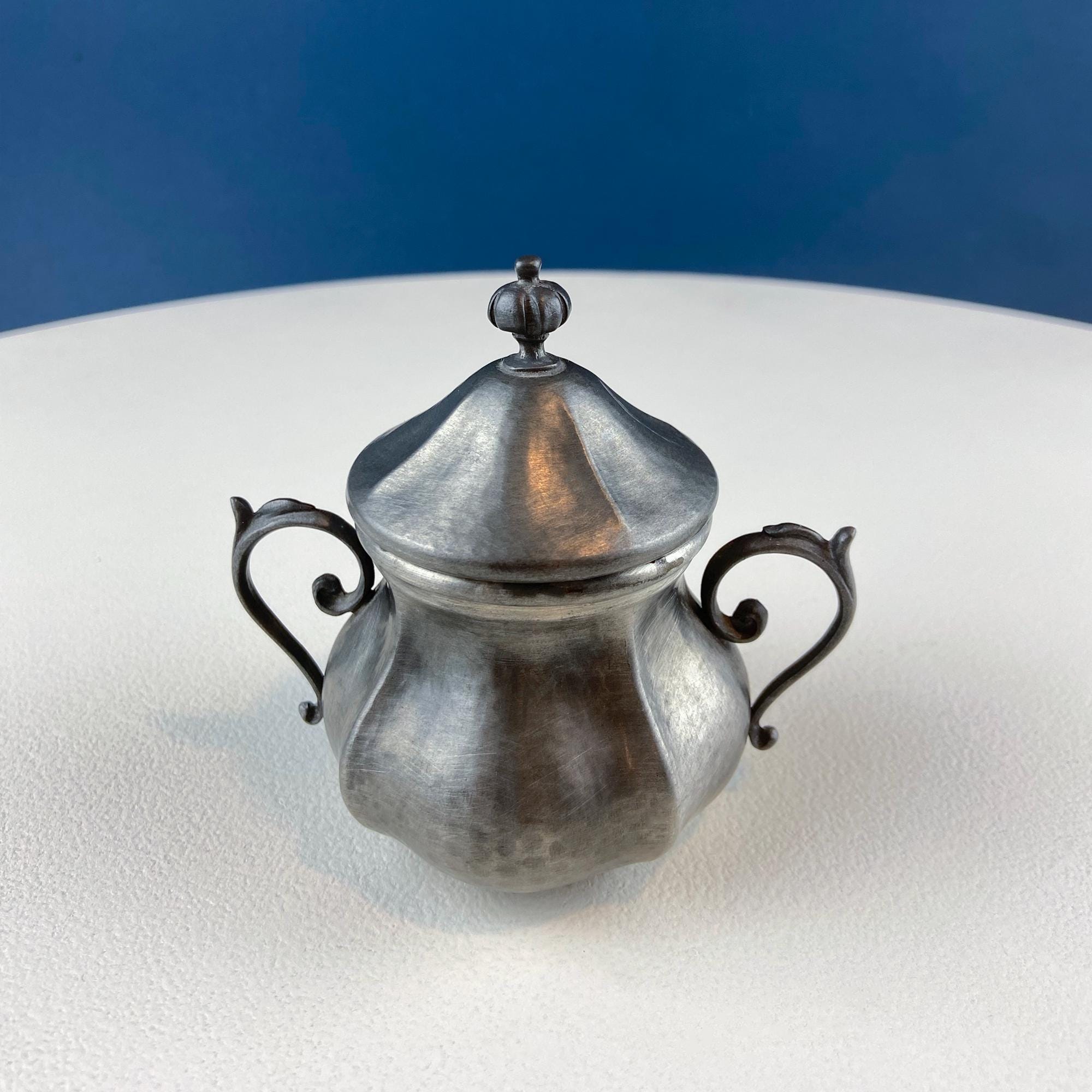 Italian Pewter Coffee & Tea Set – Curved Silhouette with Wood Handles