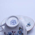Liverpool Road Pottery Tasse und Untertasse aus Knochenporzellan, blau geblümt, Gold Nassau, England