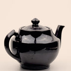 Brown Betty Style Ceramic Teapot – Classic Rockingham Glaze
