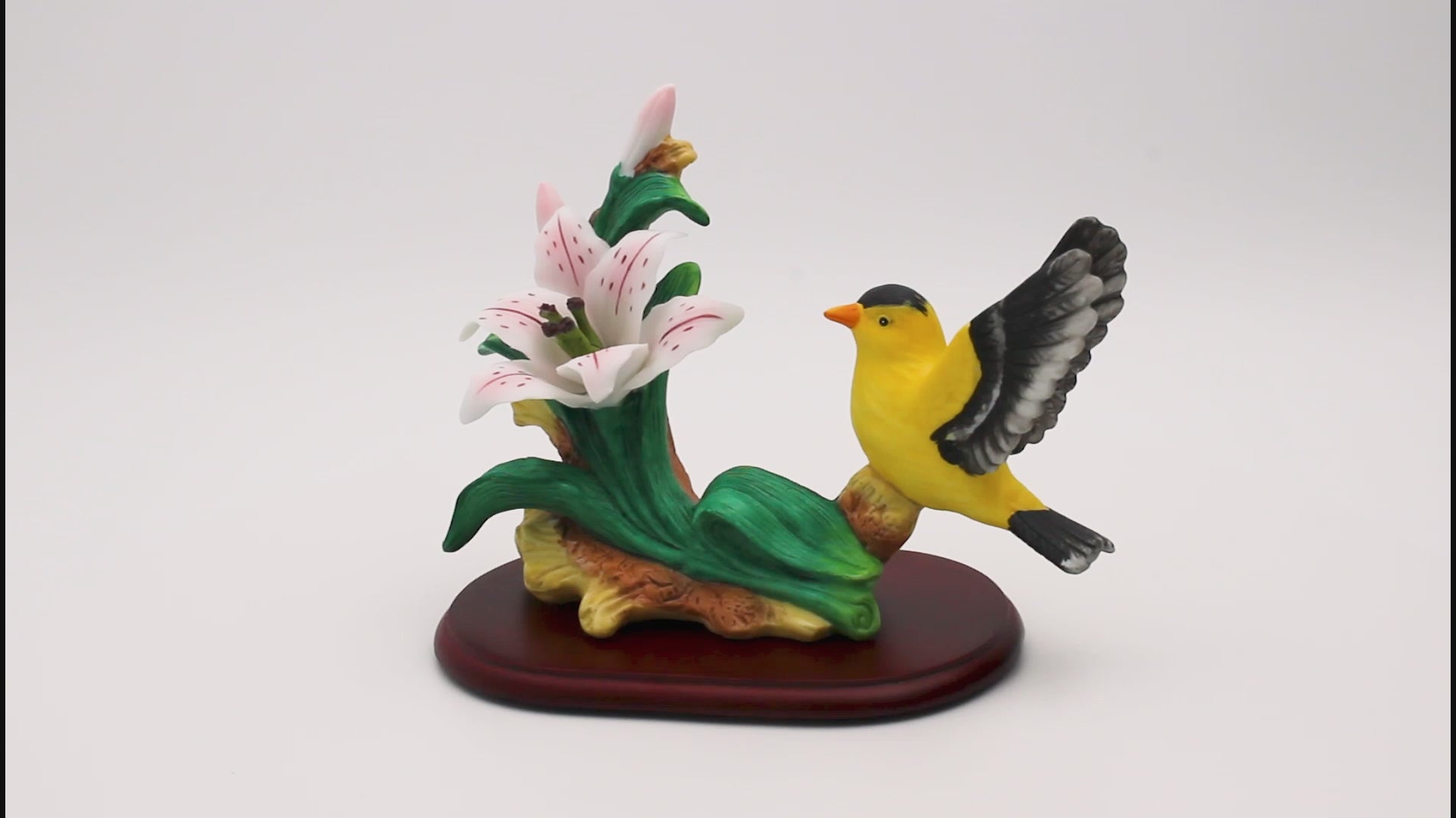 Wellington Collection American Goldfinch Porcelain Figurine — Songbirds of America