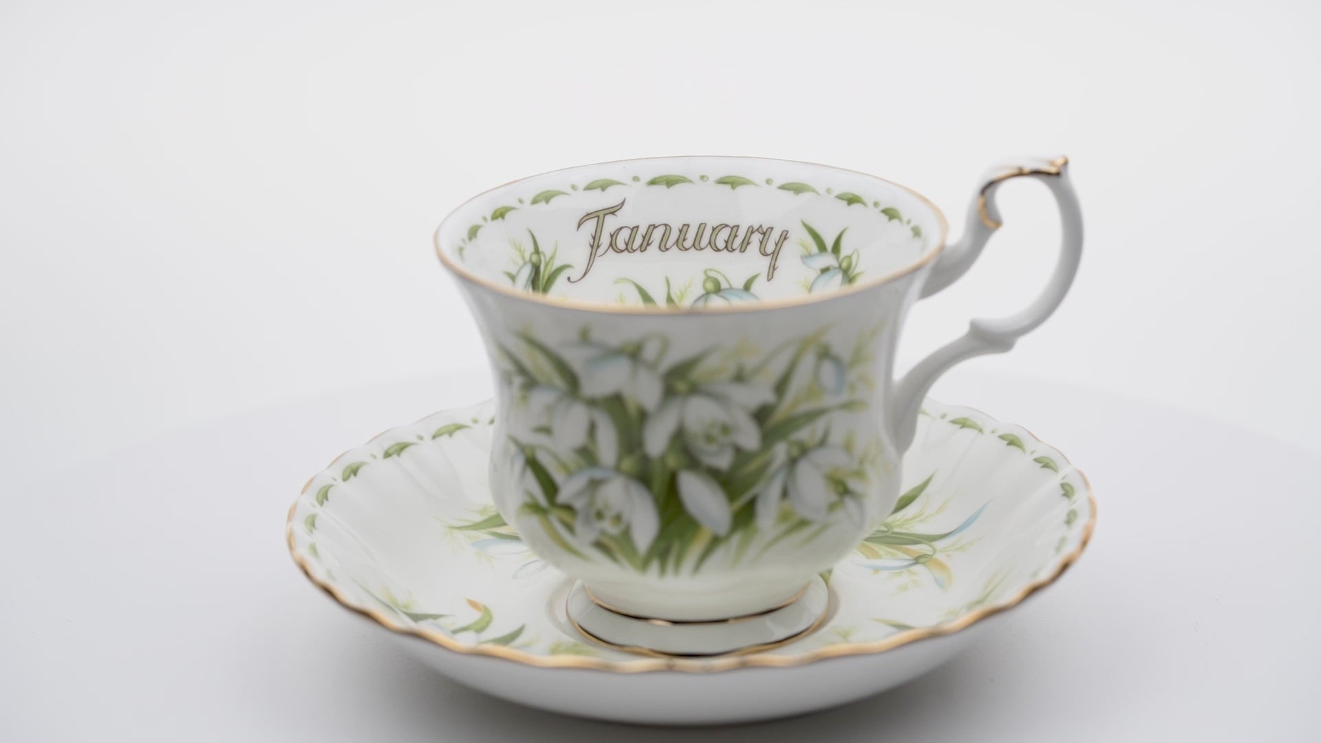 Royal Albert Teacup - January Snowdrops