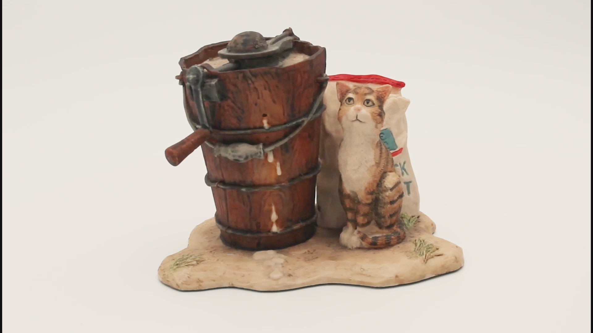 Lowell Davis Tabby Cat Figurine – Border Fine Arts for Schmid