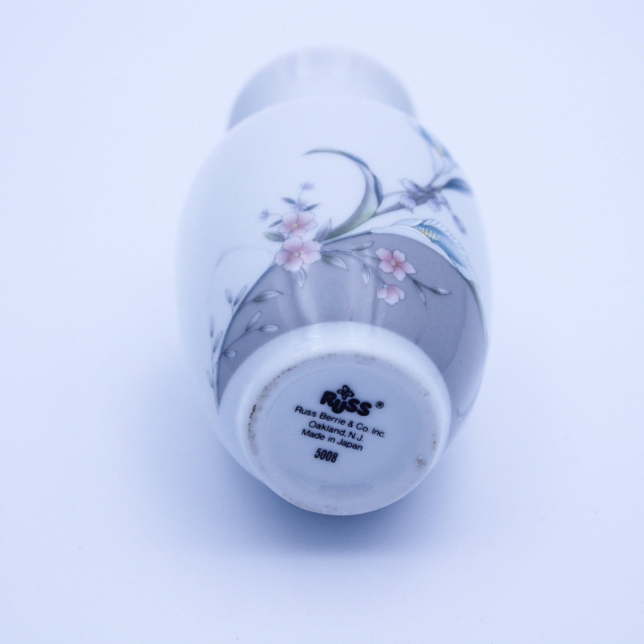Russ Berrie Porcelain Bud Vase #5008 — 5" Urn‑Style